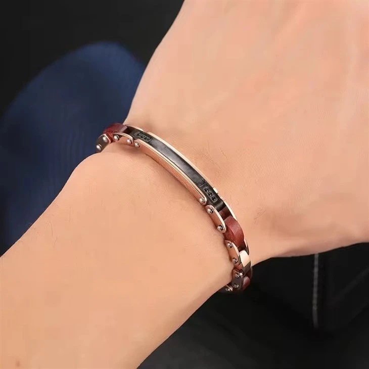 Luxury Carbon Fiber Bracelet Stainless Steel 18K Rose Gold Plated Bracelet